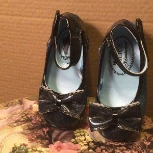Toddler Alice in wonderland shoes Sz 7/8 new